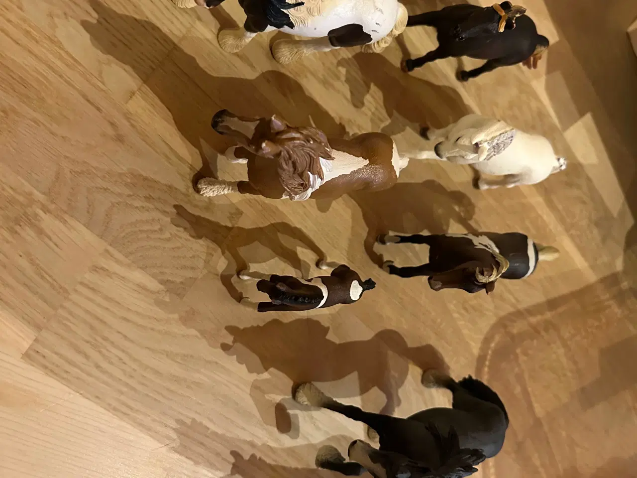 Billede 1 - 10 fine Schleich heste 