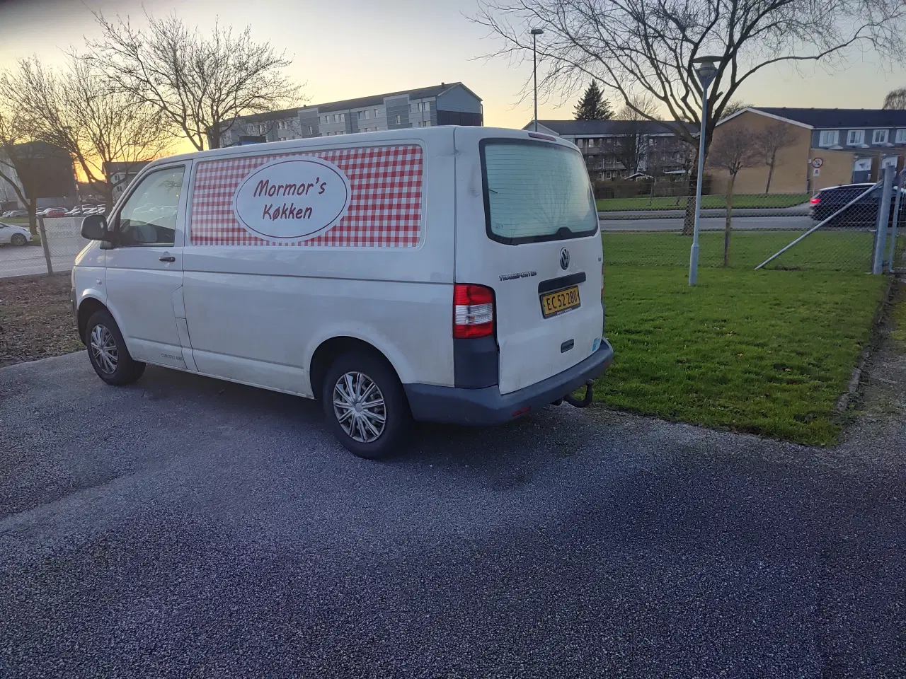 Billede 2 - Velkørende kølebil 