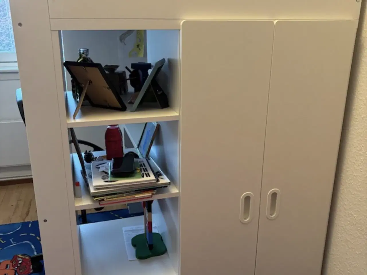 Billede 4 - Børneseng med skrivebord