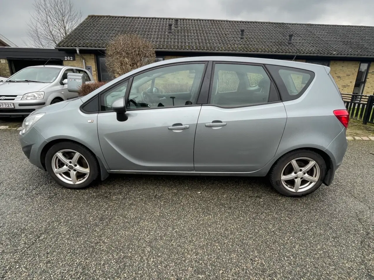 Billede 3 - Opel Meriva 2011 - kørt 258.000 , Motor BRÆNDT AF 