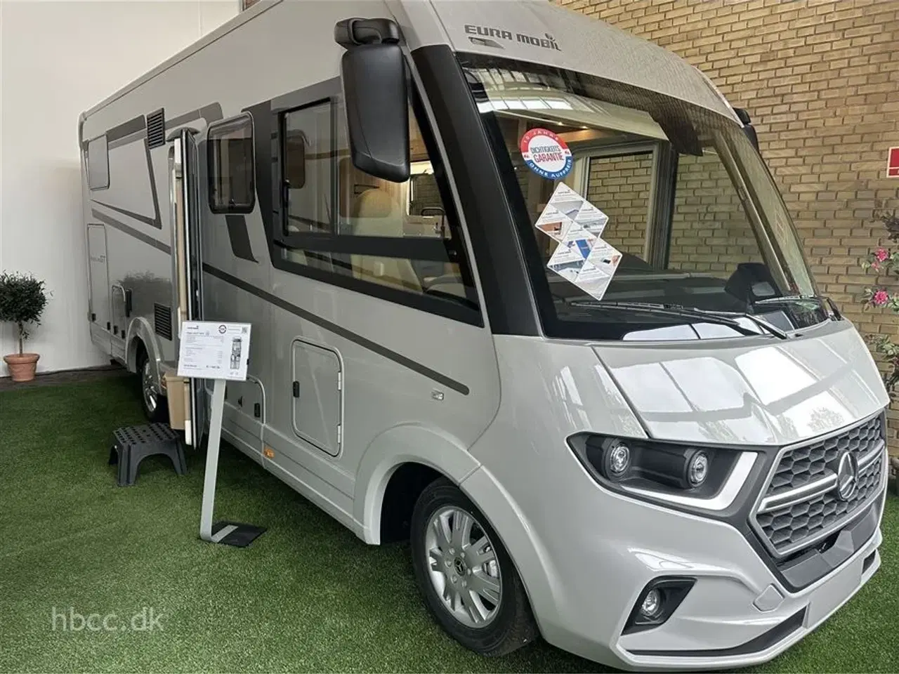 Billede 1 - 2026 - Euramobil Integra Line GT 726 EF Eura Mobil Integra Line GT 726 EF – Premium autocamper med masser af komfort og udstyr
