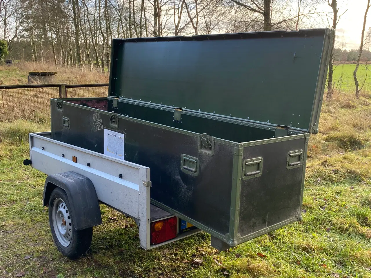 Billede 1 - Militærkasse