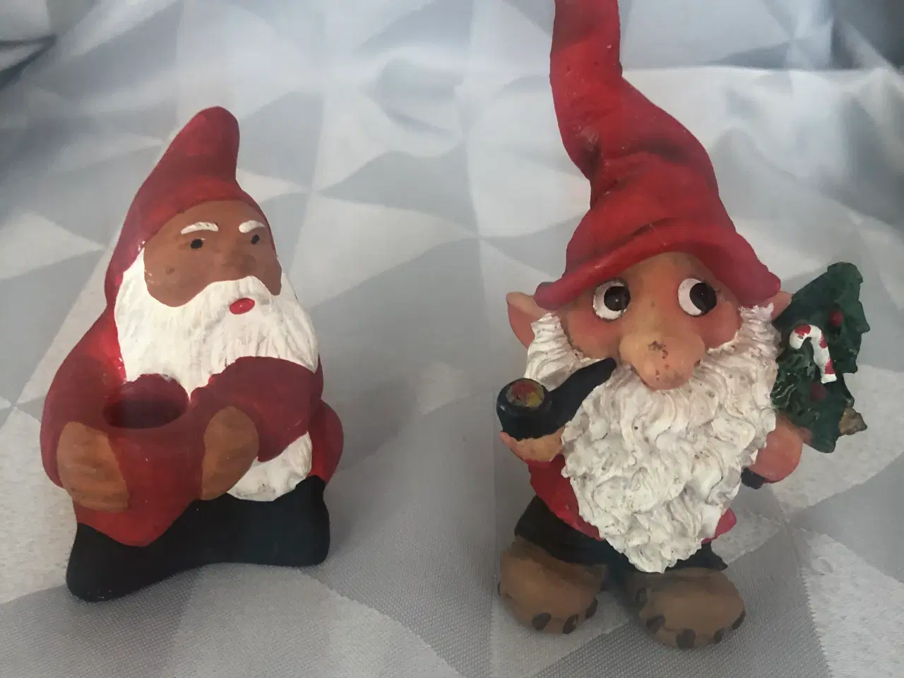 Billede 1 - 2 keramik julefigurer juletrold & julemand 
