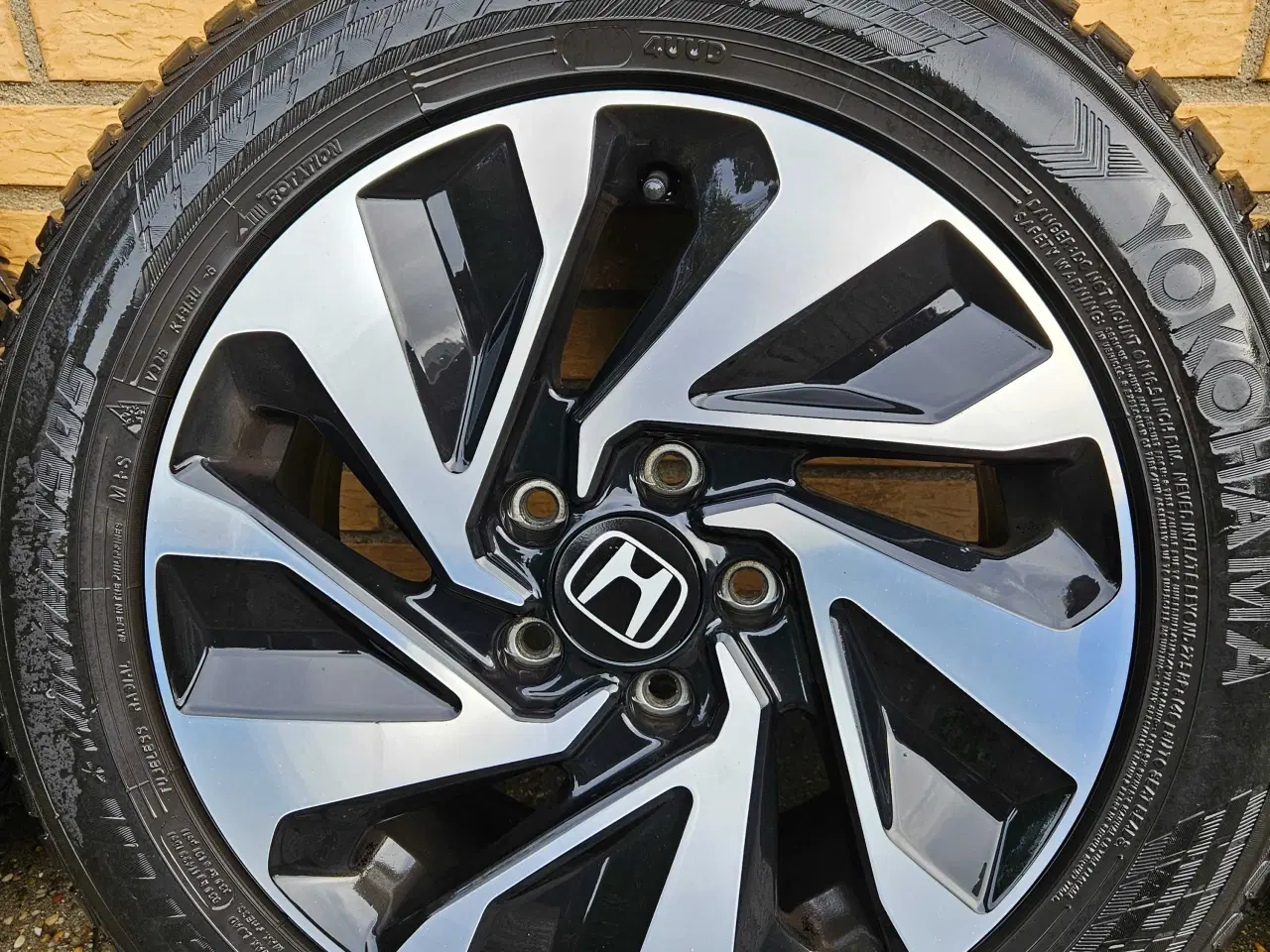 Billede 3 - 16" alufælge med vinterdæk 