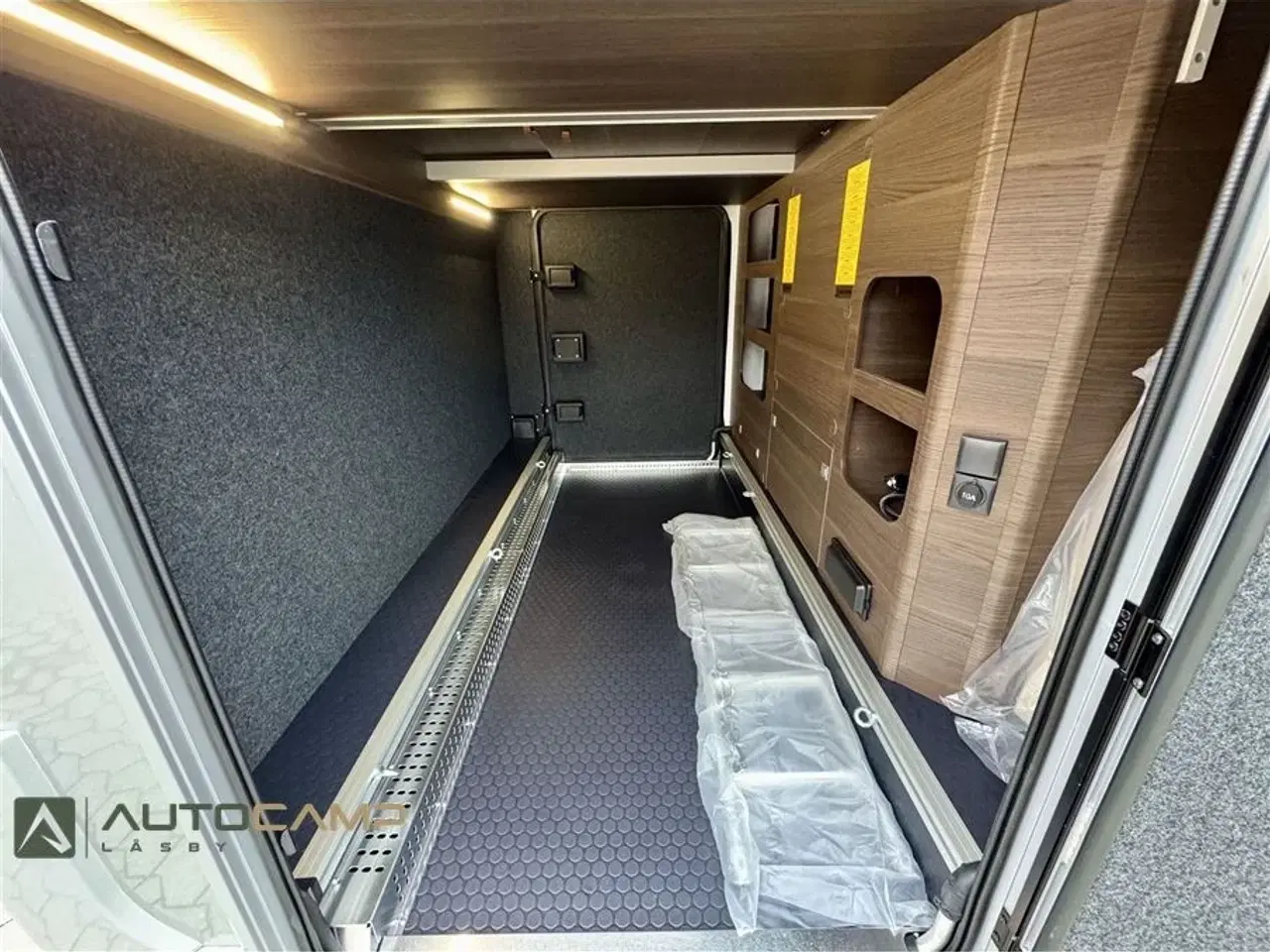 Billede 27 - 2026 - Adria Sonic SUPREME 700 DL