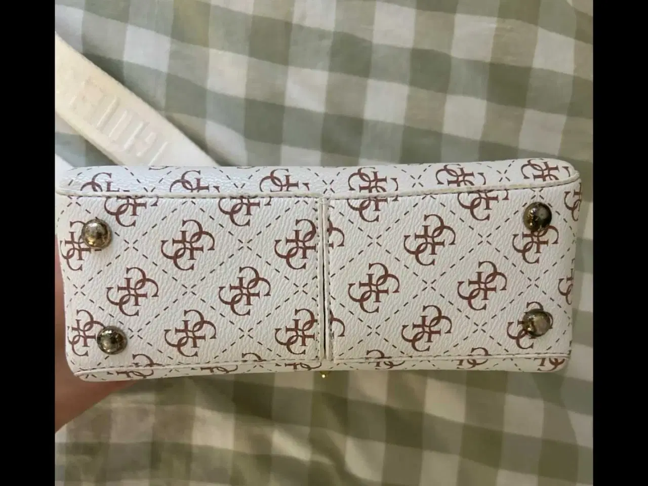 Billede 5 - Guess hvid håndtaske