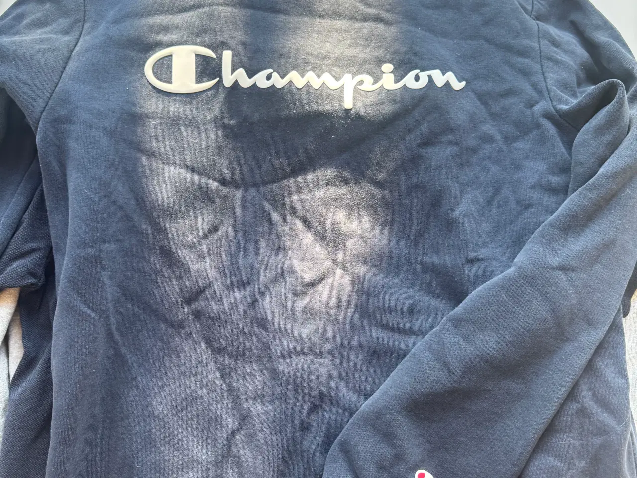 Billede 4 - Bluse, t-shirt, sweatshirt 