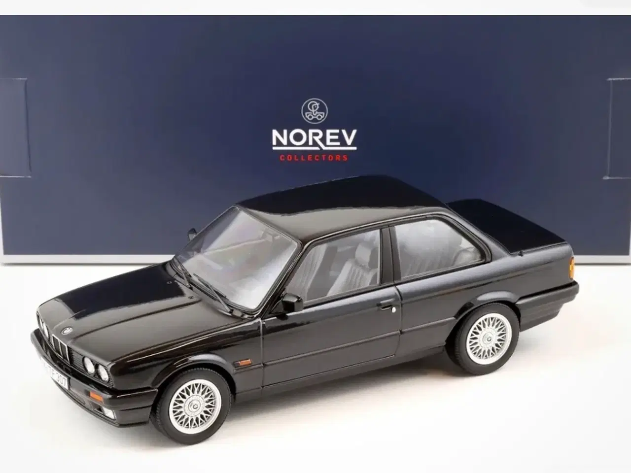 Billede 1 - 1:18 Bmw 325i e30 1988