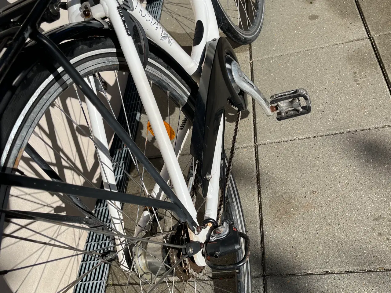 Billede 4 - Mustang dame cykel i hvid 