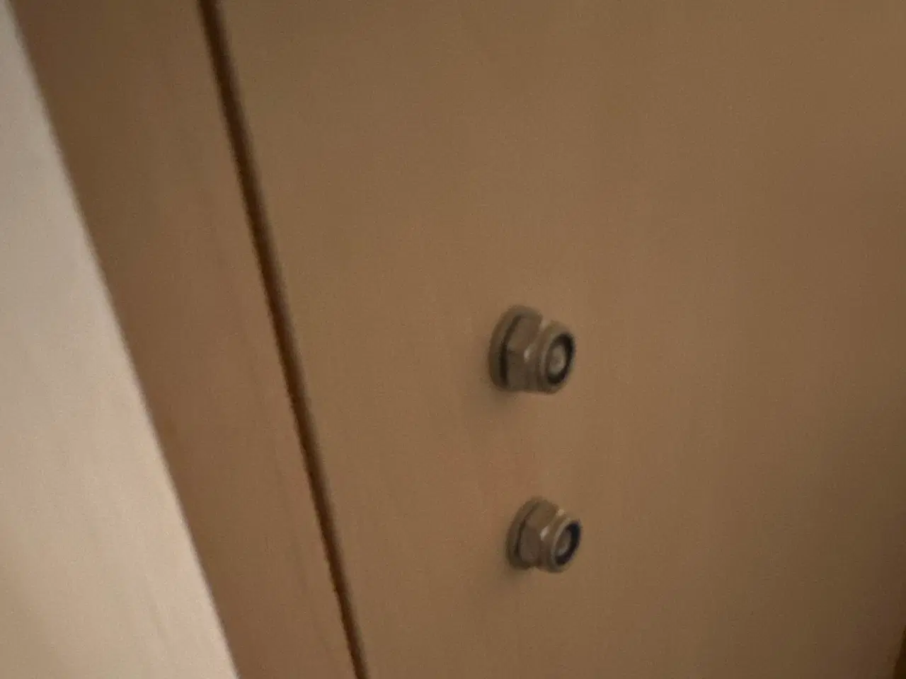 Billede 6 - Klædeskab ( evt. børn) 