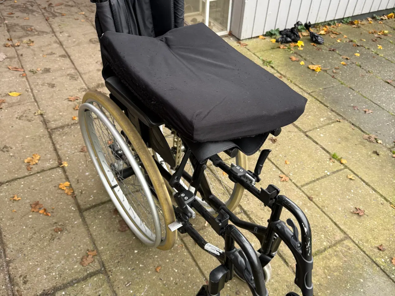 Billede 3 - Manuel kørestol invacare action 3