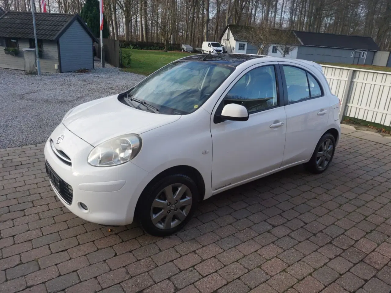 Billede 2 - Nissan Micra 1,2 Dig-S 98 Tekna