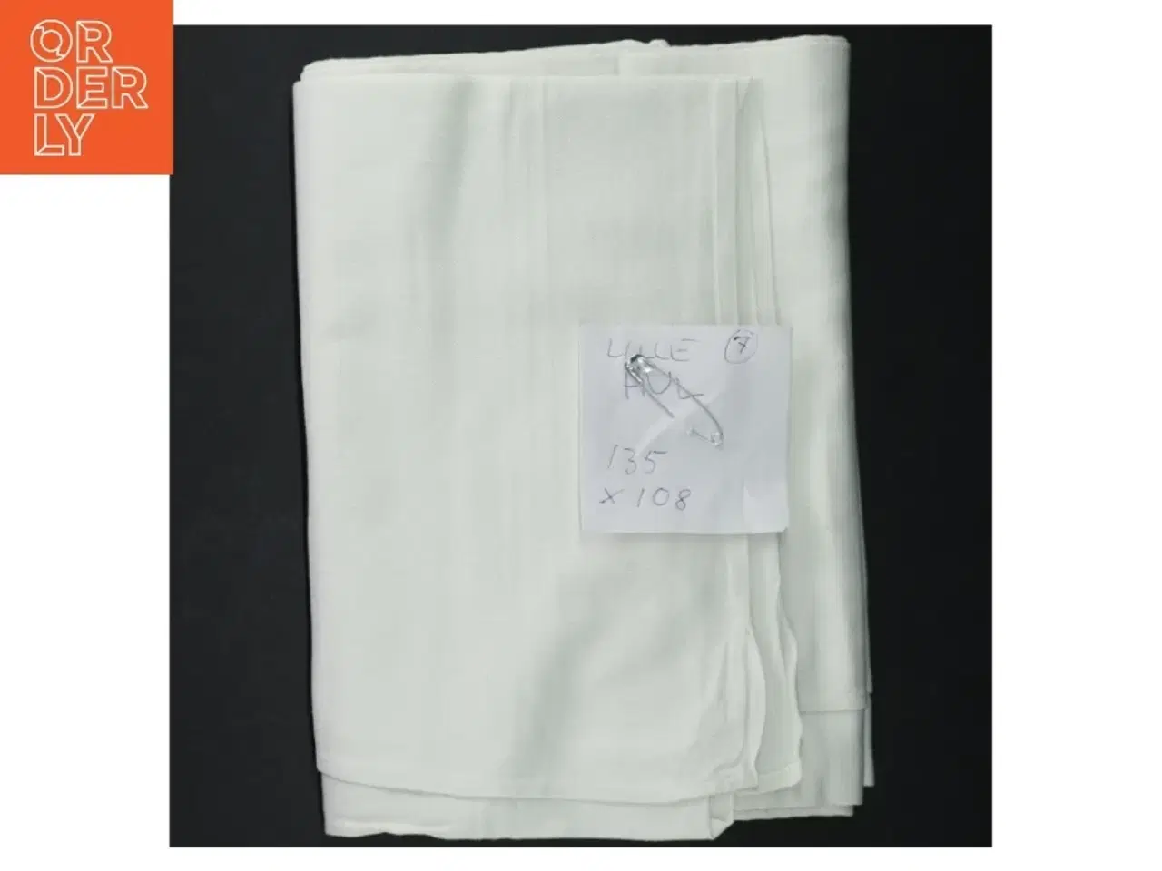 Billede 1 - Hvid dug (str. 135 x 108 cm)