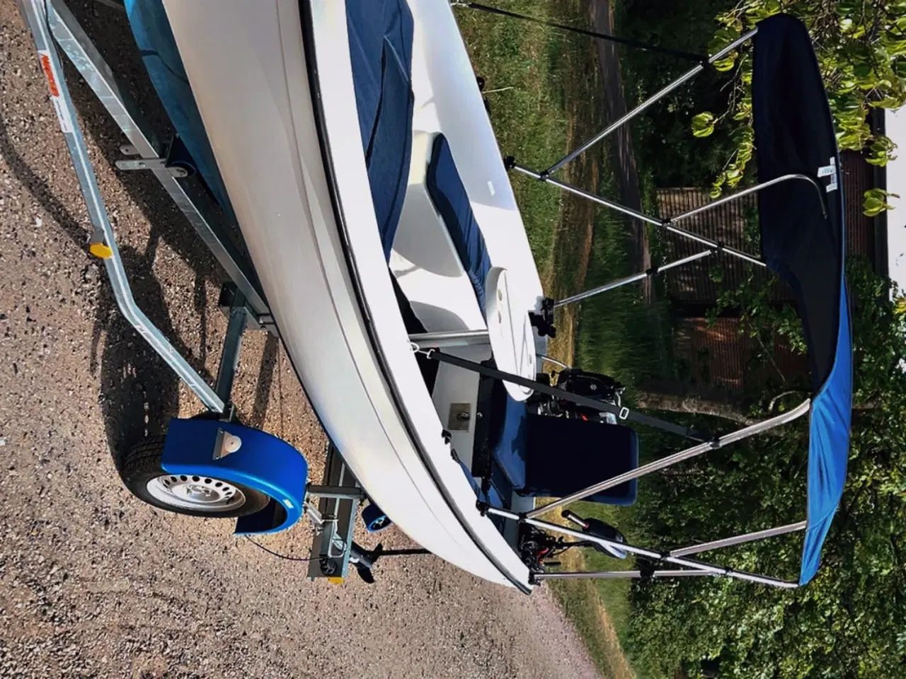 Billede 1 - Båd med trailer 