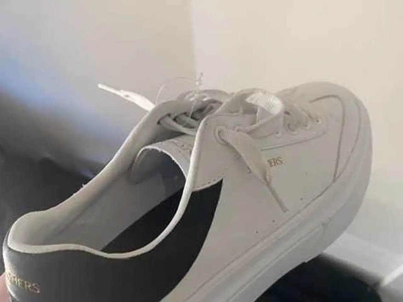 Billede 1 - Helt nye Skechers sko 