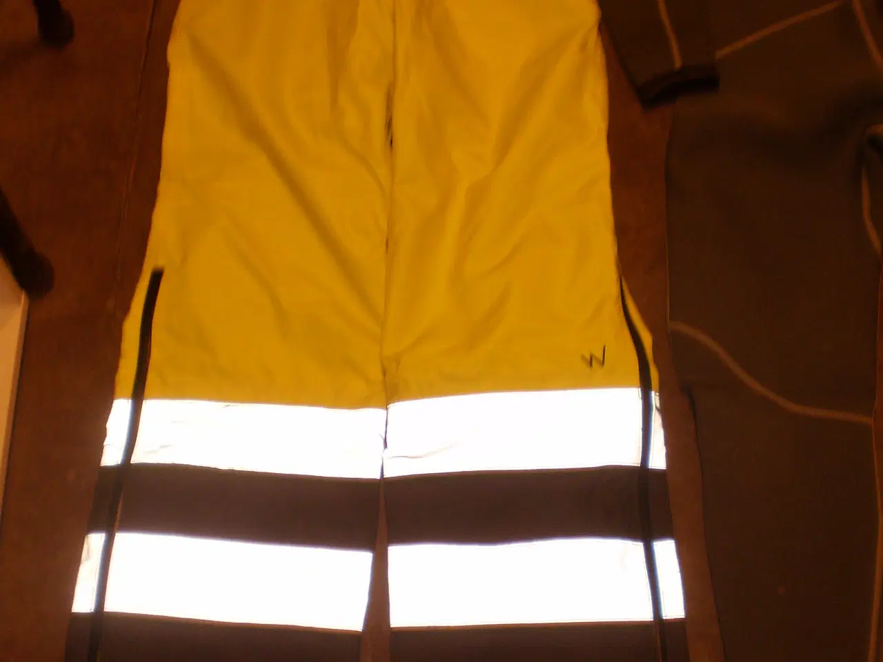 Billede 1 - Skibukser og Våddragt, næsten nyt !