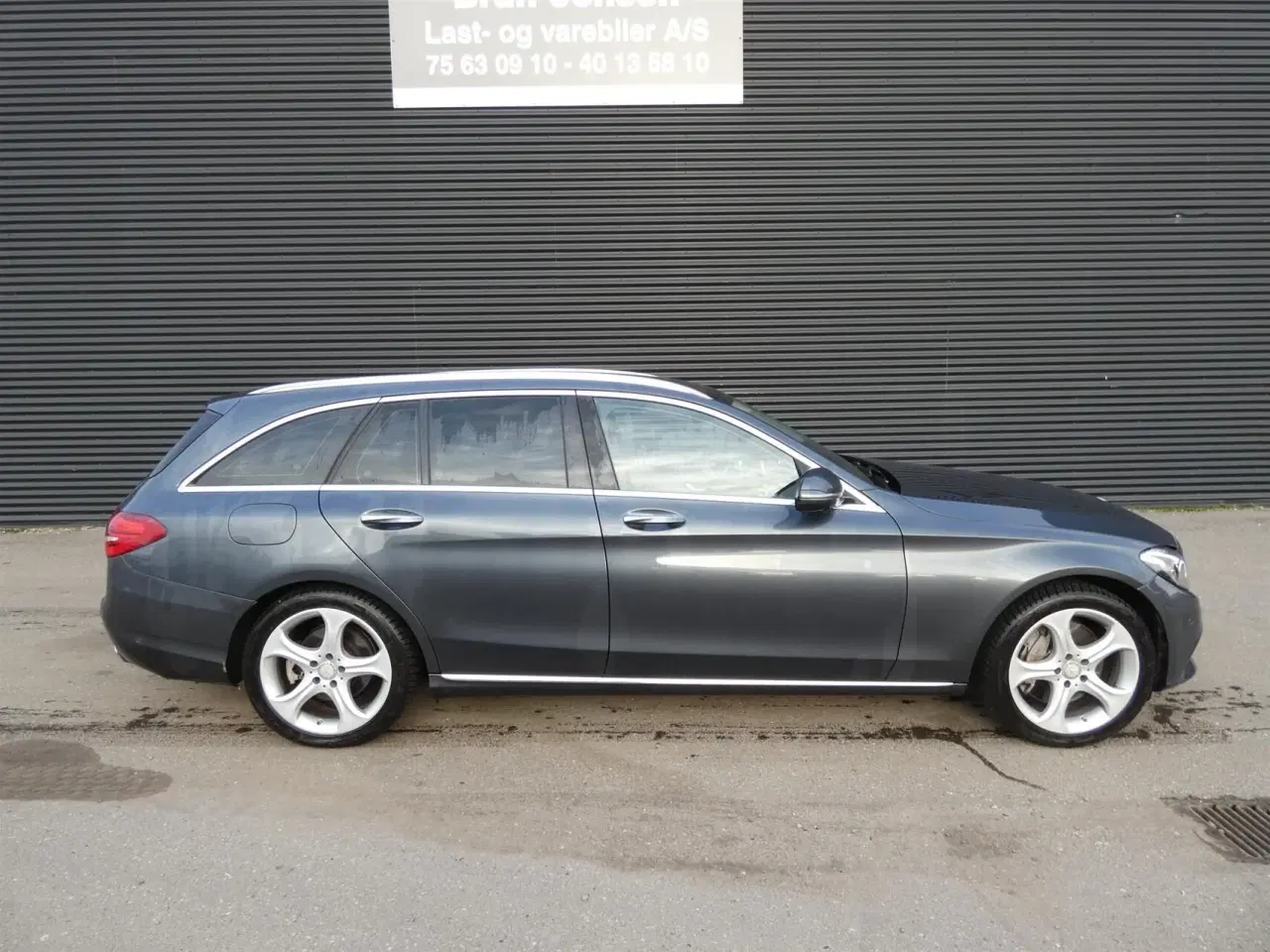 Billede 2 - Mercedes-Benz C350 e 2,0 Plugin-hybrid Avantgarde 7G-Tronic 279HK Van Aut.