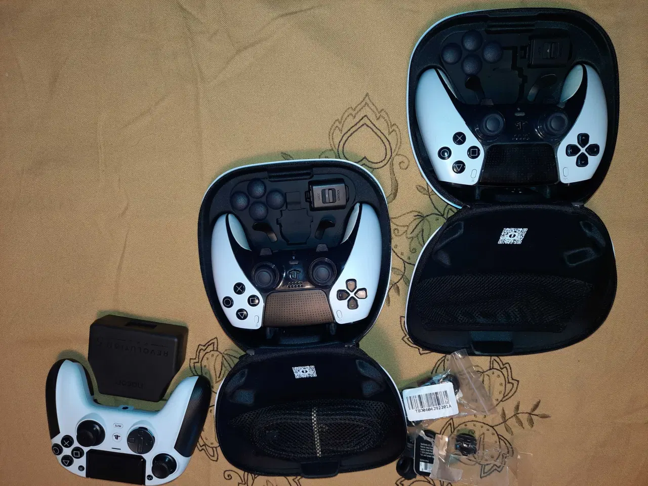 Billede 3 - 3 controllere til ps5