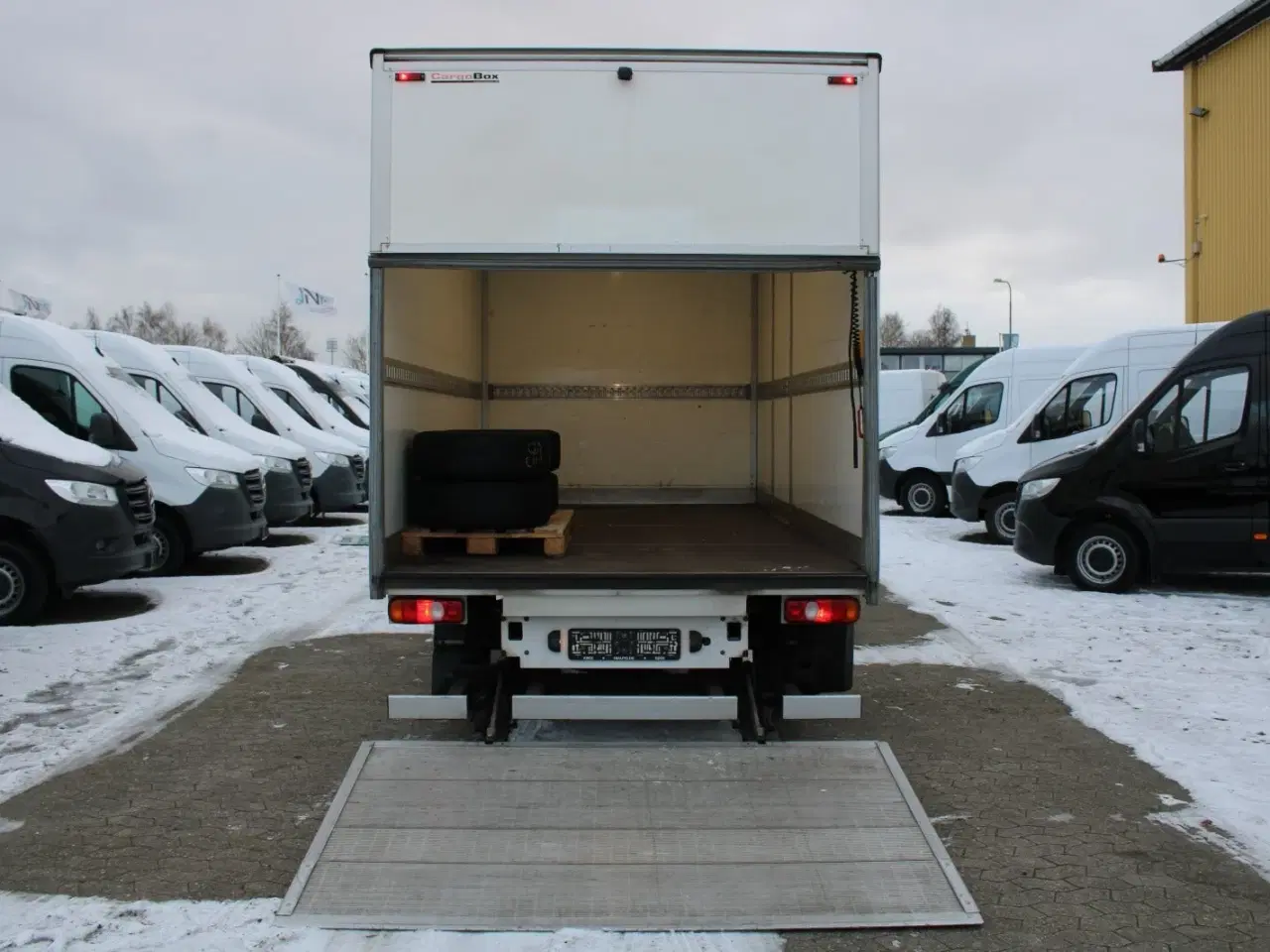 Billede 11 - VW Crafter 35 2,0 TDi 140 Alukasse m/lift