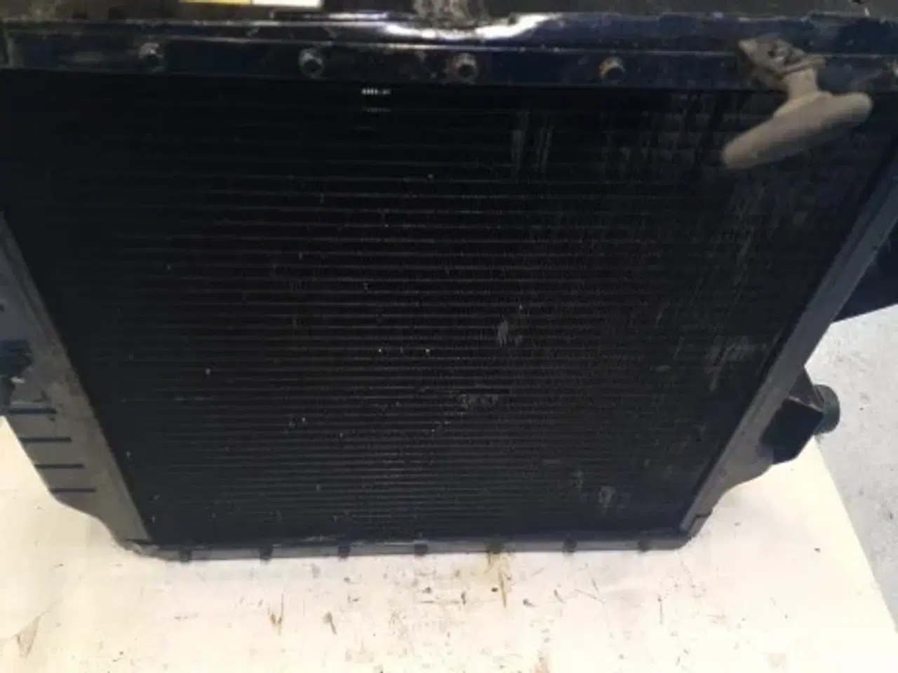 Billede 14 - New Holland / Ford  G190 /8770 Køler 86012173