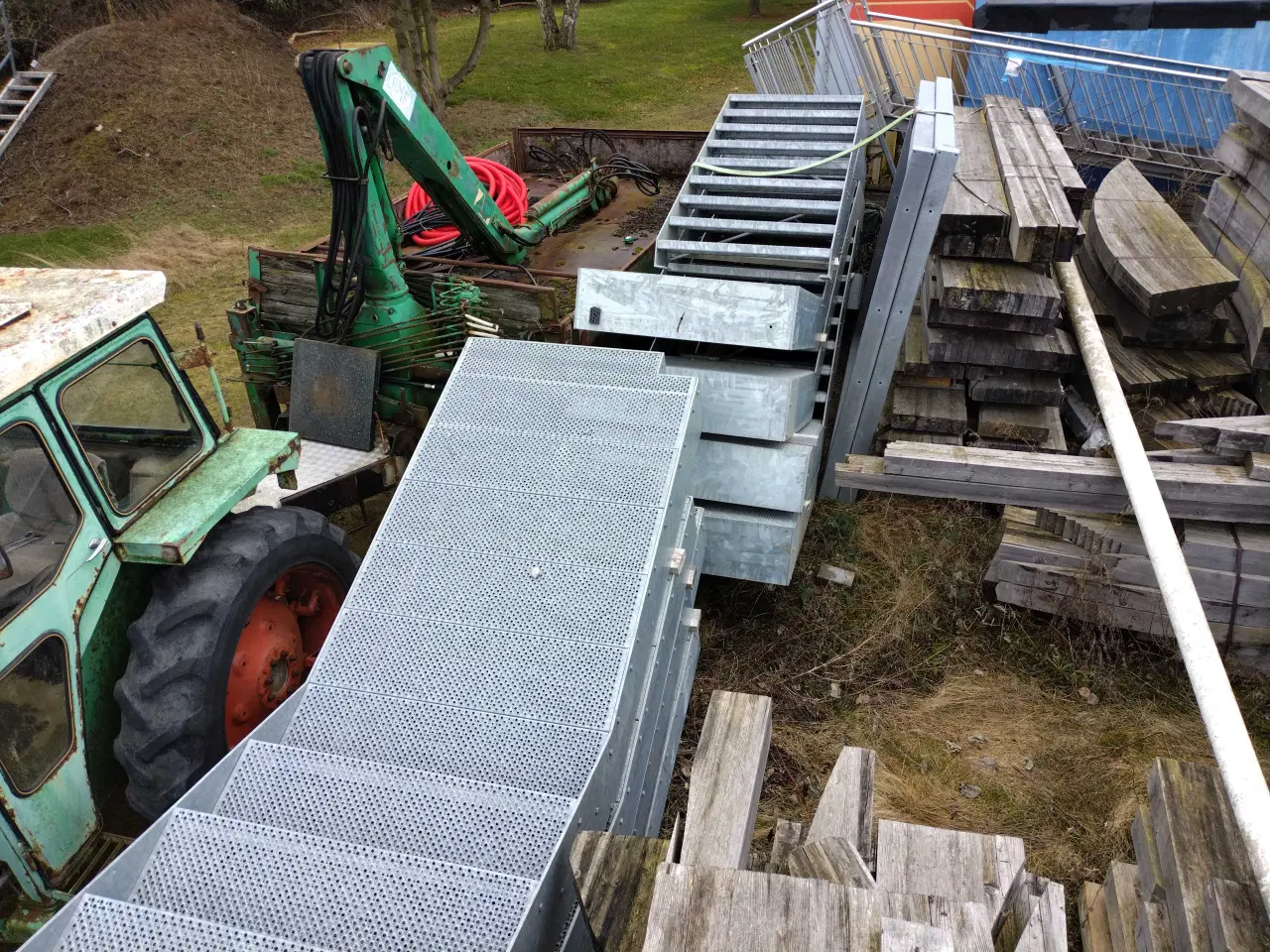 Billede 1 - Brandtrappe med repos 