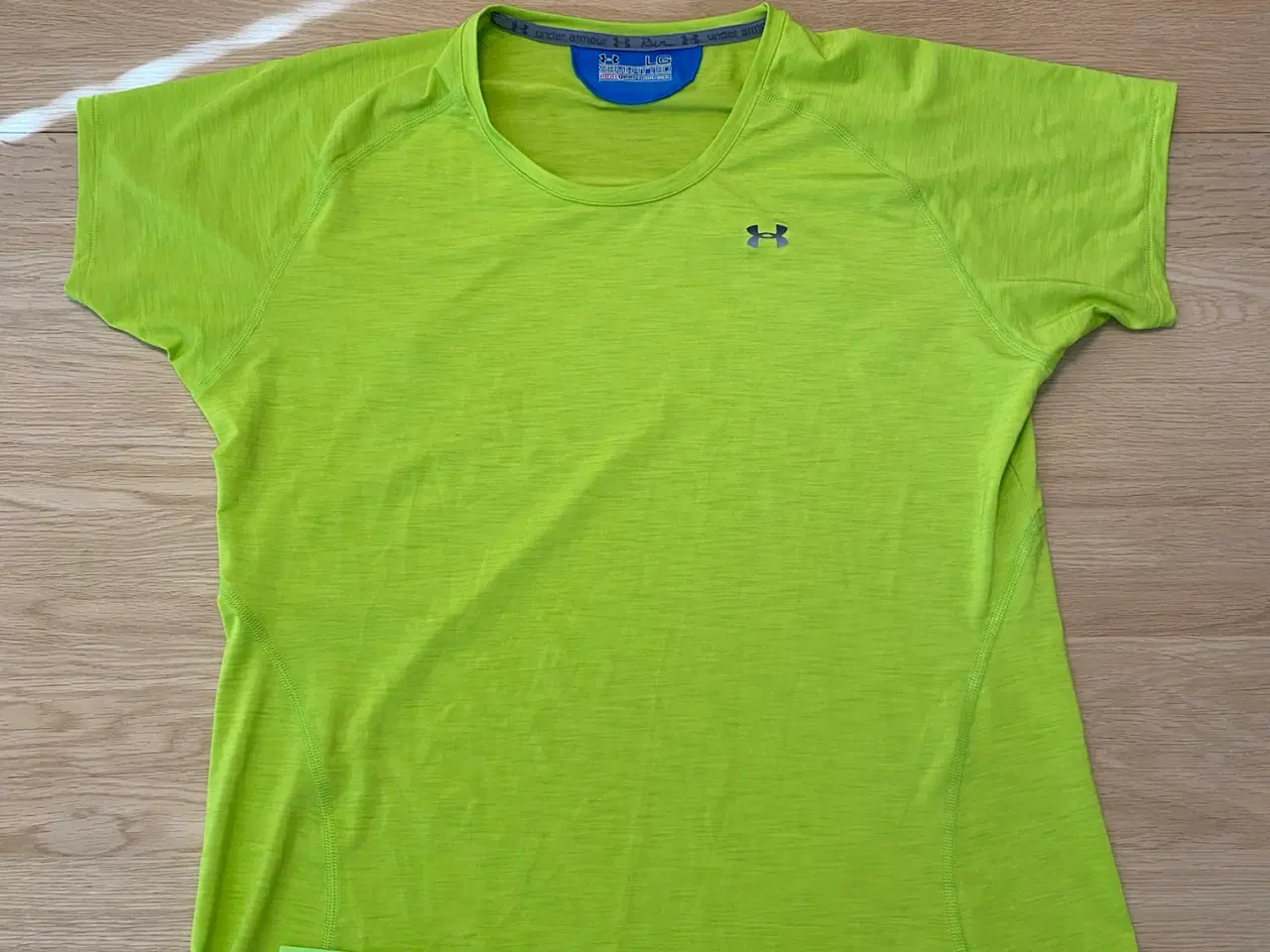 Billede 1 - Under Armour Sport T-shirt Kvinder Gul Str. L