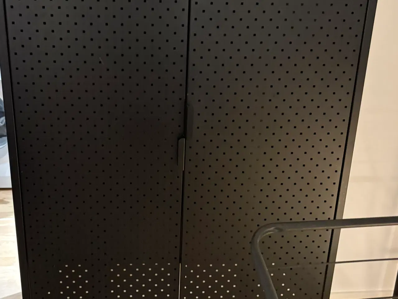 Billede 4 - FLYTTESALG AF MØBLER