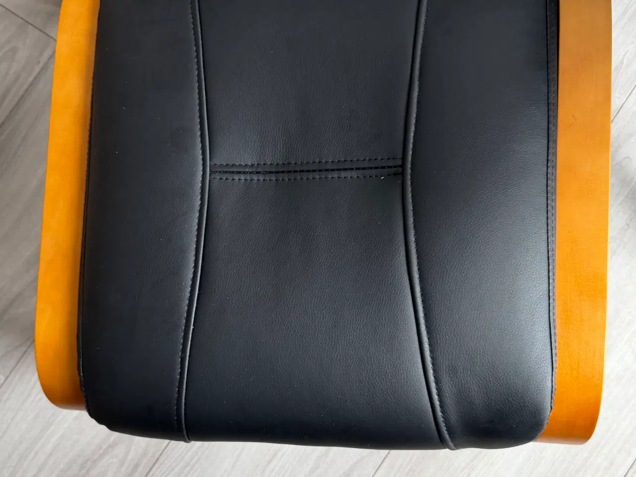 Billede 5 - Læder lænestole med fod skammel