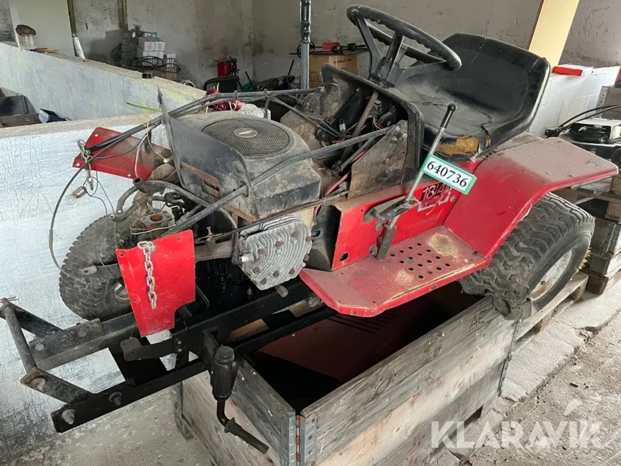 Billede 1 - Plænetraktor MTD 18/46 let adskildt