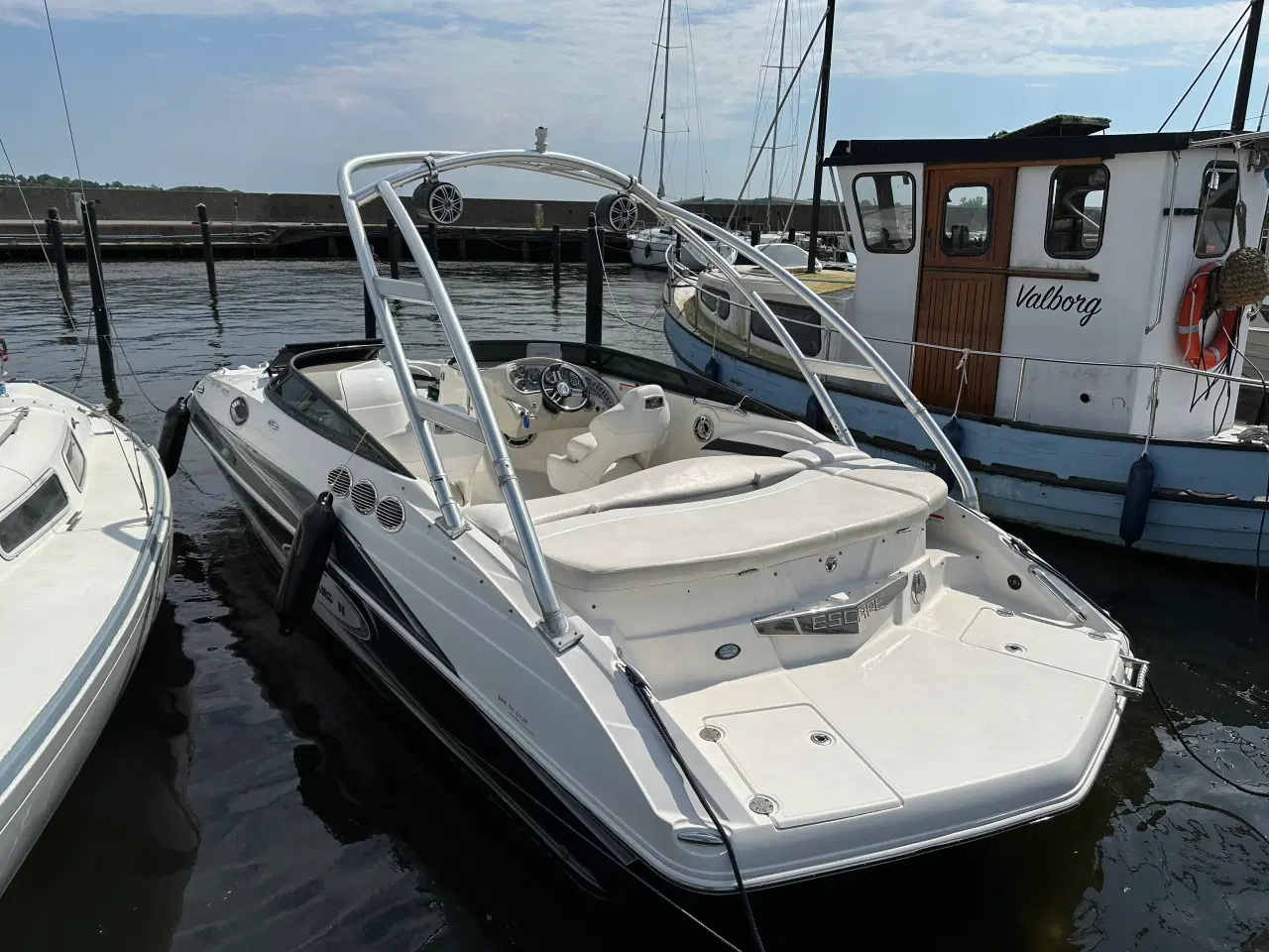 Billede 11 - Larson Escape 24 fod 260hk V8 