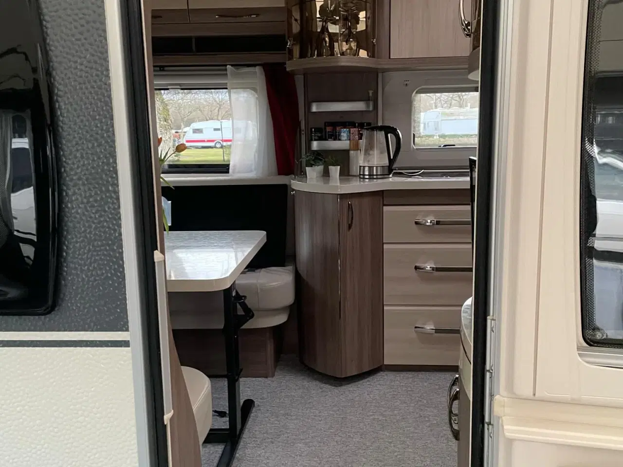 Billede 4 - Hobby delux 560 UFK