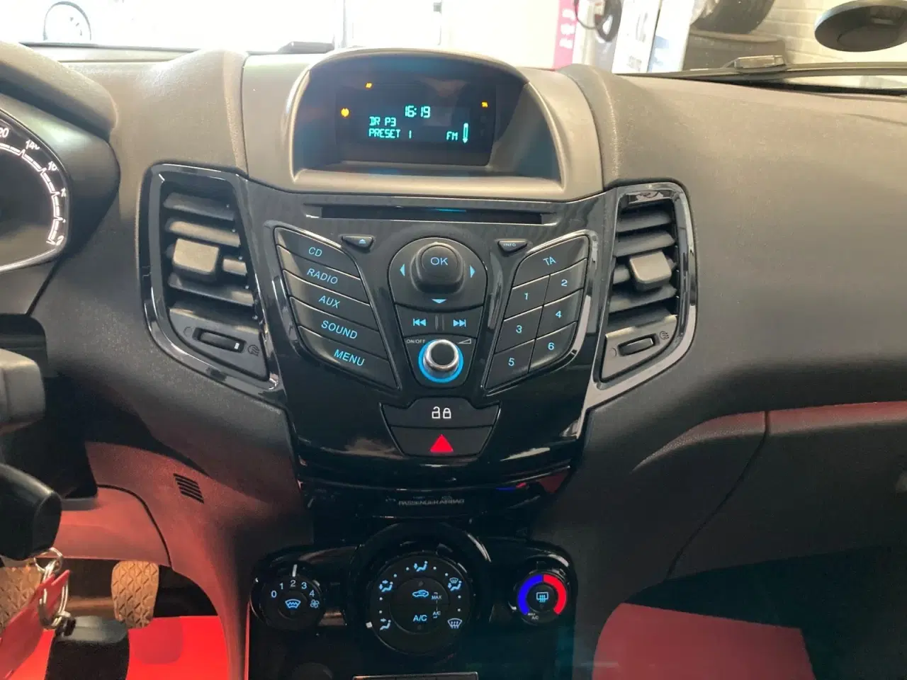 Billede 15 - Ford Fiesta 1,0 SCTi 100 Titanium