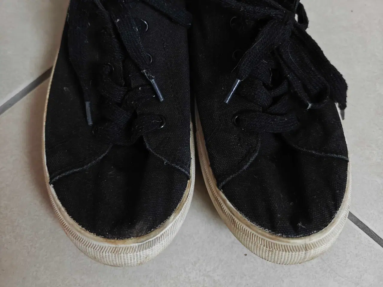 Billede 5 - 3 par sko til prisen 