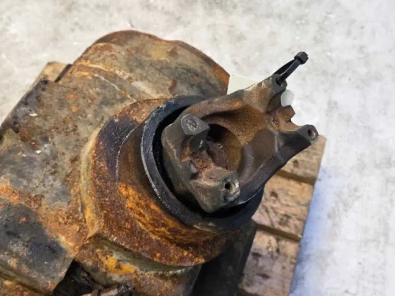 Billede 15 - New Holland LB115B Kronespidshjul 85827755