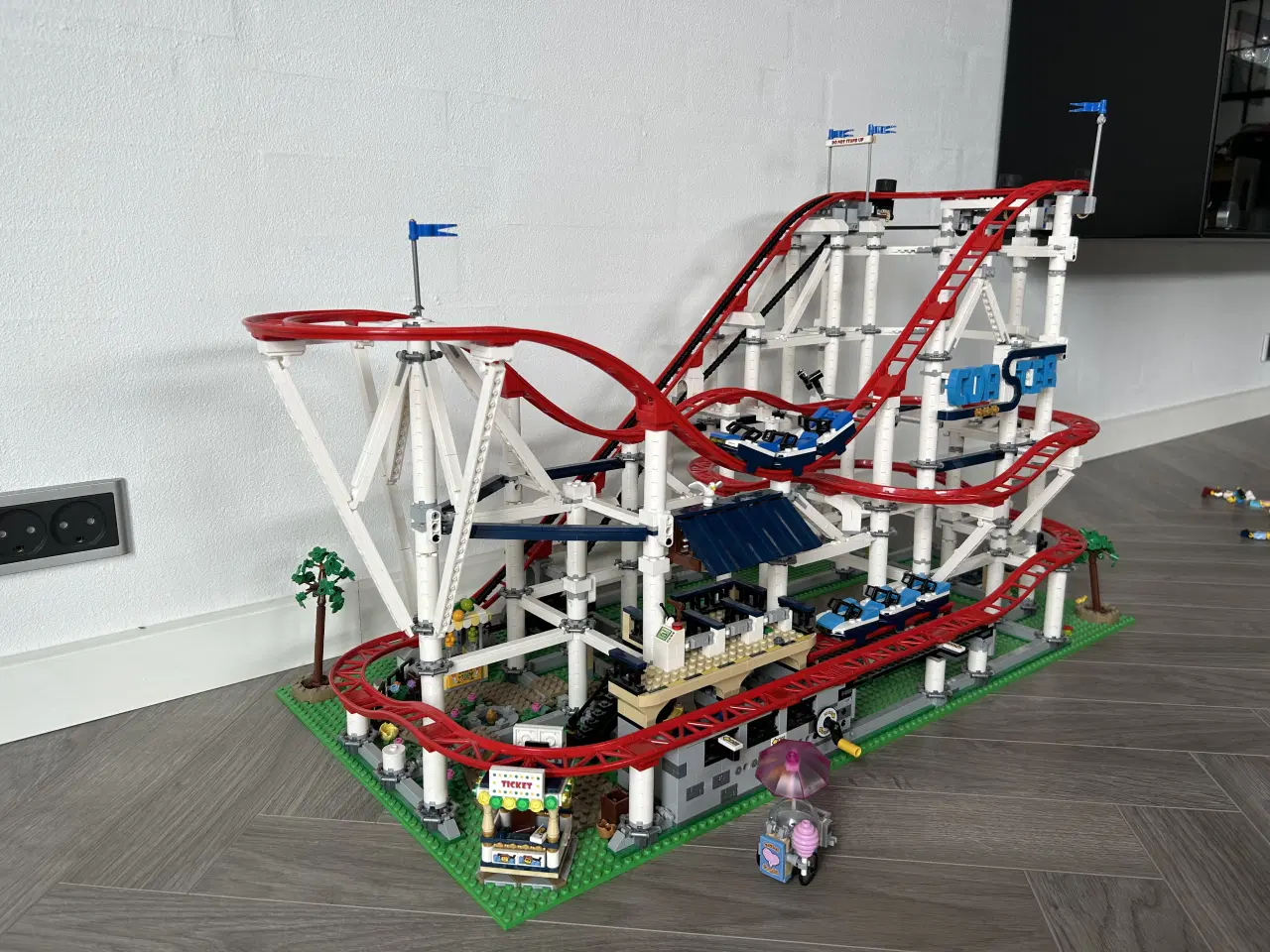 Billede 2 - LEGO Creator Rutsjebane Model 10261