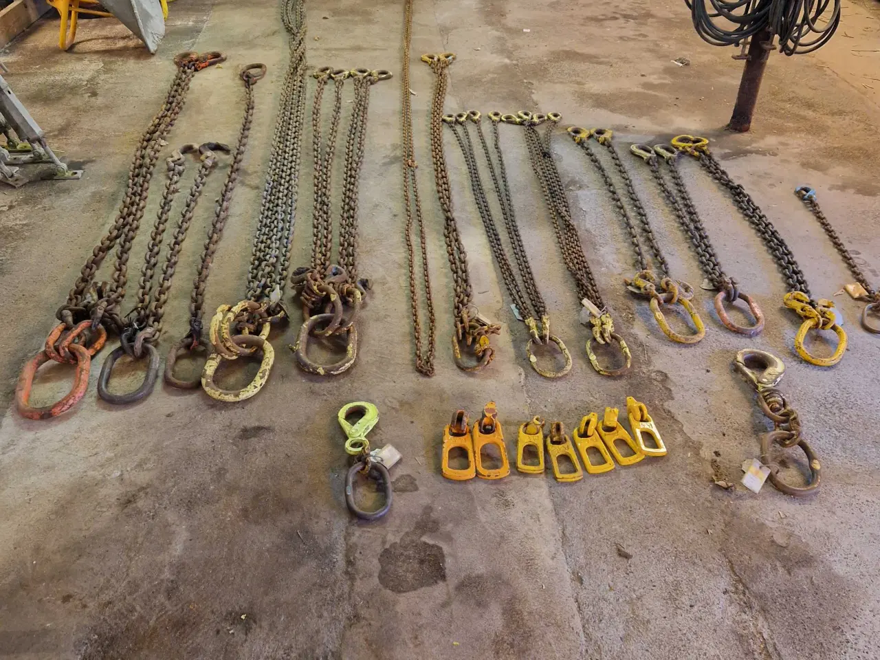 Billede 3 - Løftegrej/ kæder