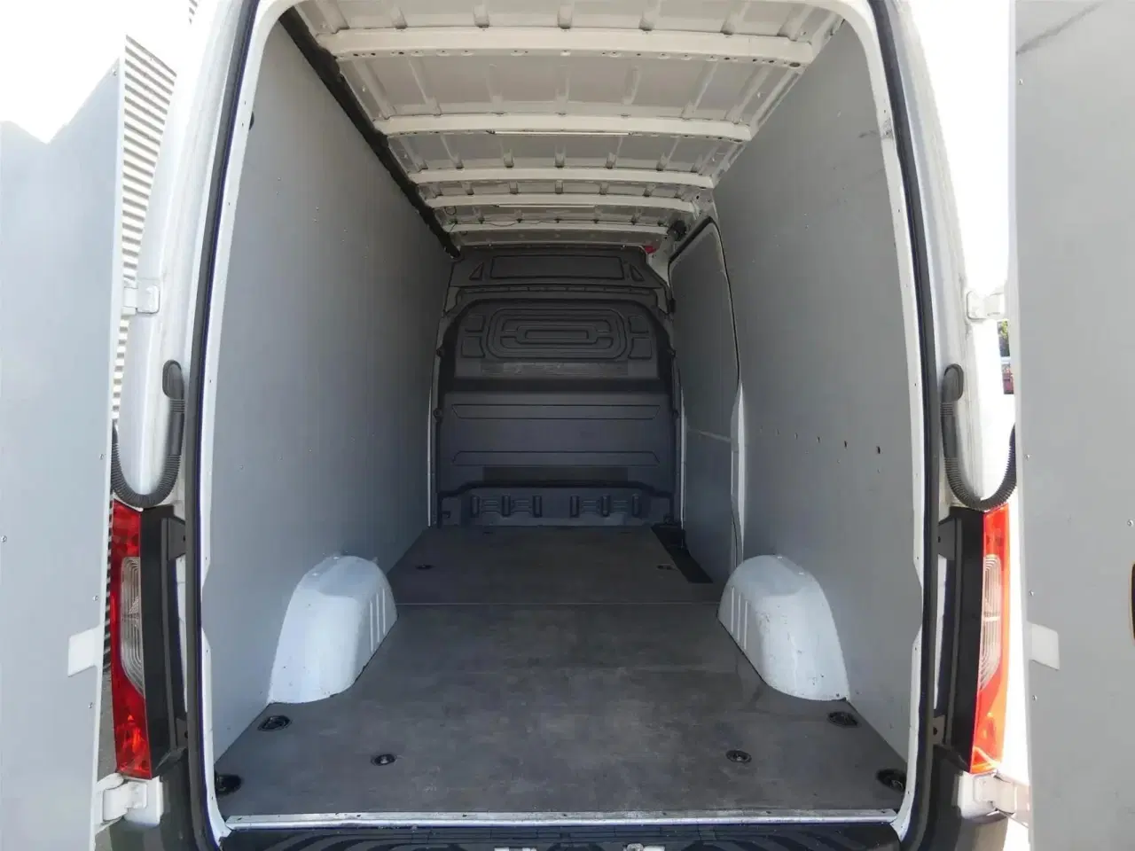 Billede 7 - Mercedes-Benz Sprinter 316 2,1 CDI A2 H2 RWD 163HK Van 6g