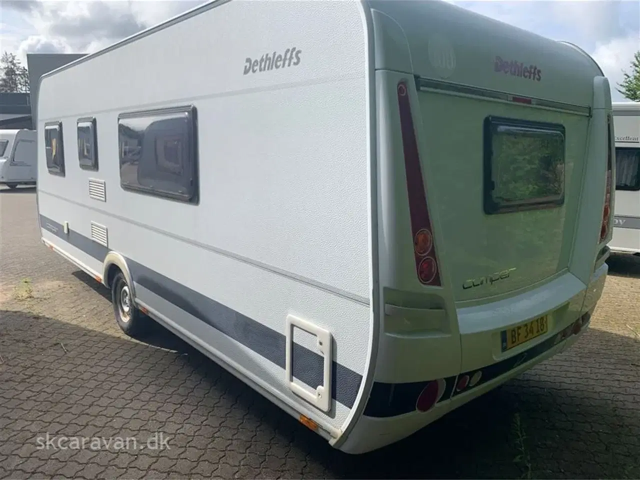 Billede 2 - 2015 - Dethleffs Camper 520 RET   Dethleffs Camper 520 RET 2015 med air con - Mover - og 3 m Fortelt