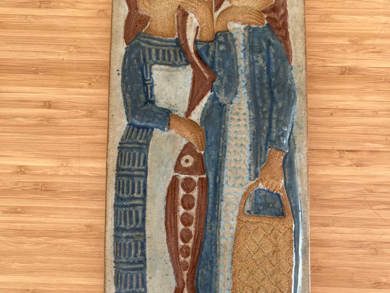 Billede 1 - “Fiskepigerne” vægrelief keramik