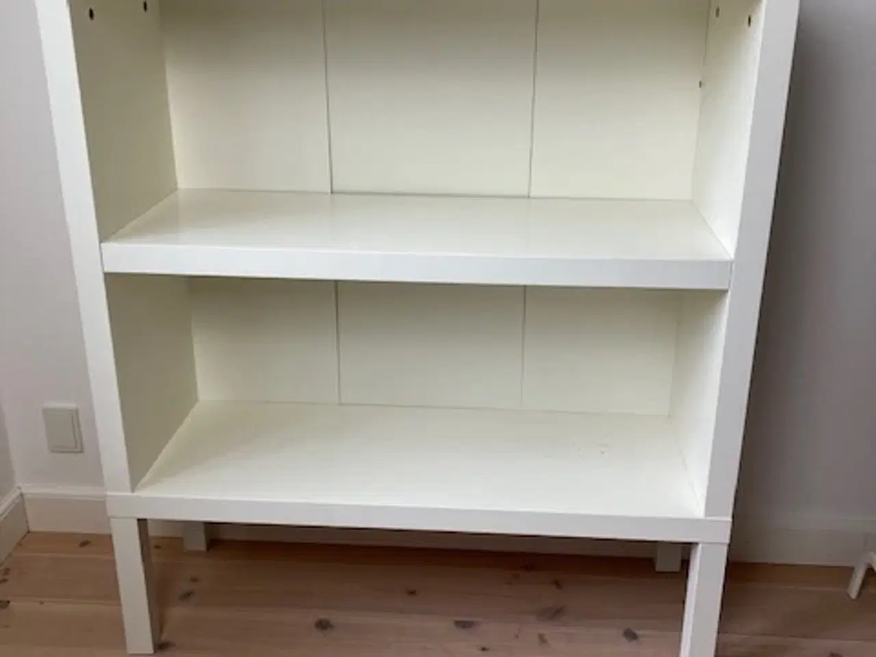 Billede 1 - Reol fra Ikea Malm serien