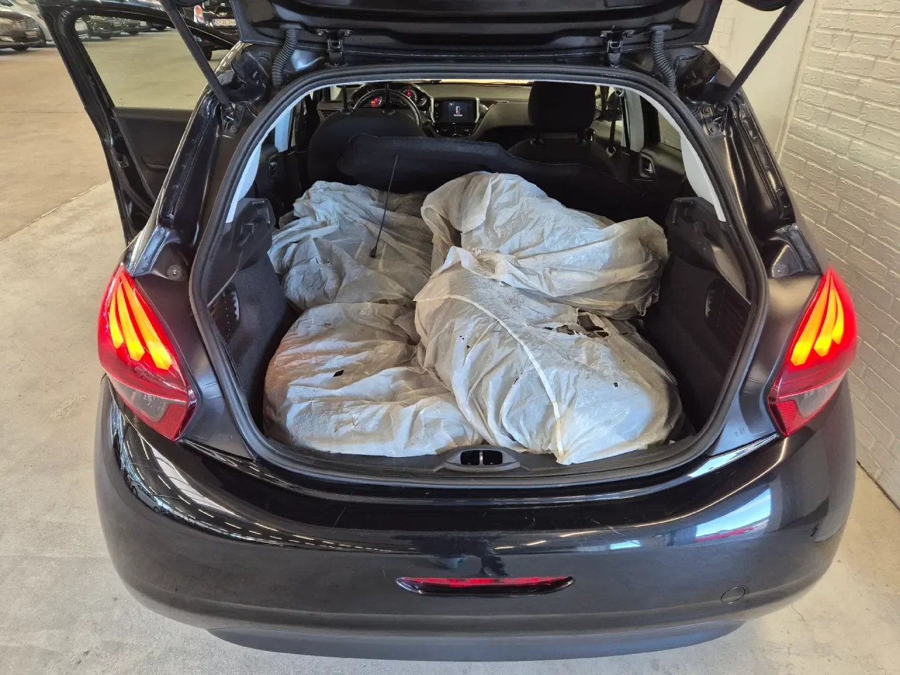 Billede 14 - Peugeot 208 1,6 BlueHDi Envy 100HK 5d