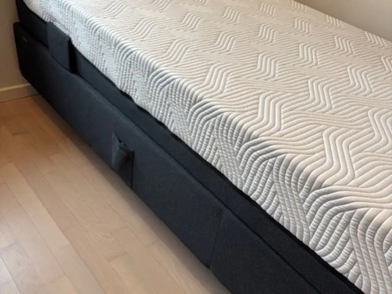 Billede 1 - FEJLKØB - Tempur Spring box elevation med Pro Plus