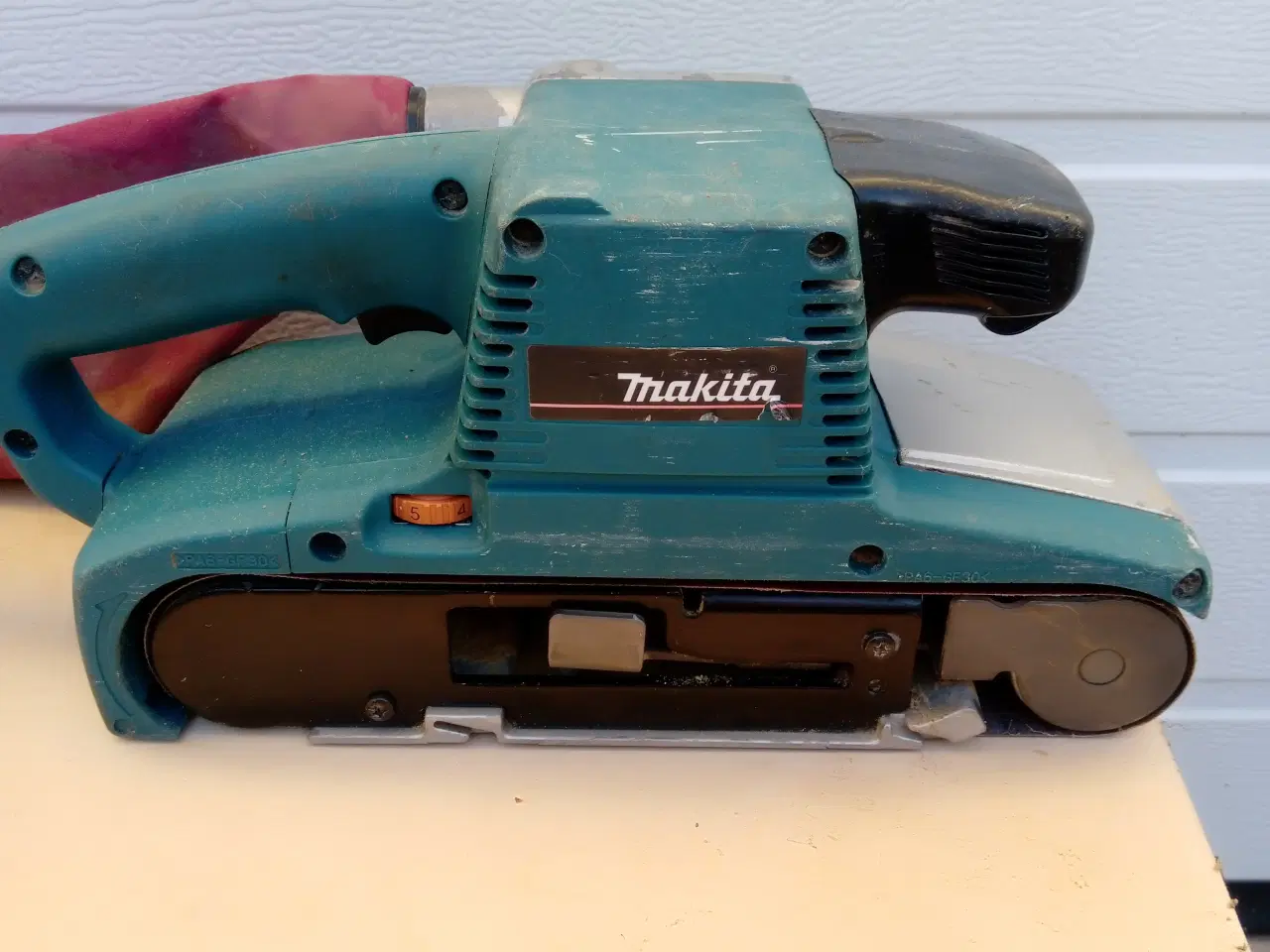 Billede 2 - Makita professionel kraftfuld båndsliber 9404
