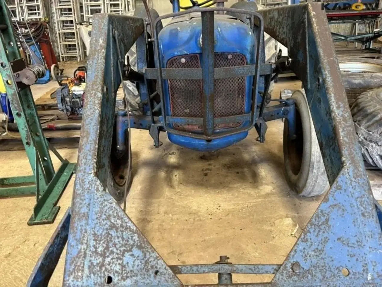 Billede 12 - Fordson Fordson Dexta med frontlæsser