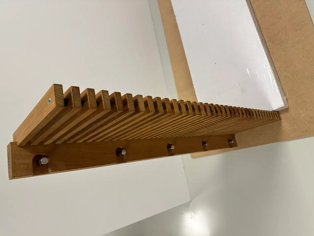 Billede 2 - Maritim Cutter Garderobe hylde i teak fra....