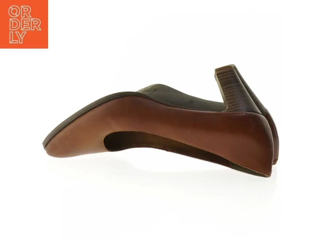 Billede 5 - Brune pumps fra Tamaris (str. 39)