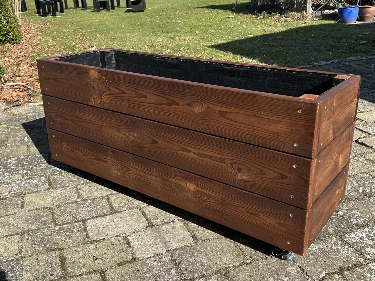 Billede 1 - Plantekasse 