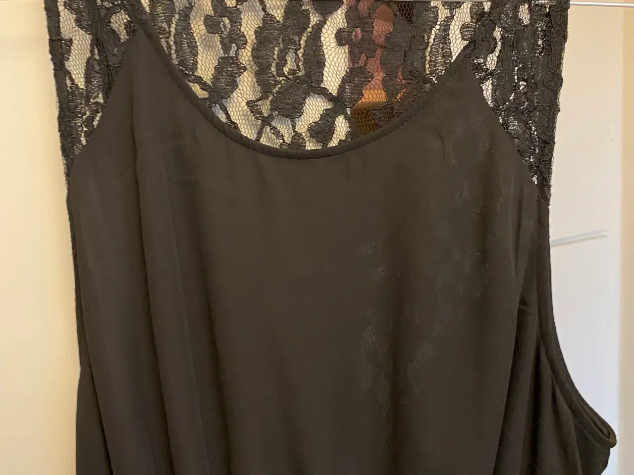 Billede 2 - Sommerkjole i sort