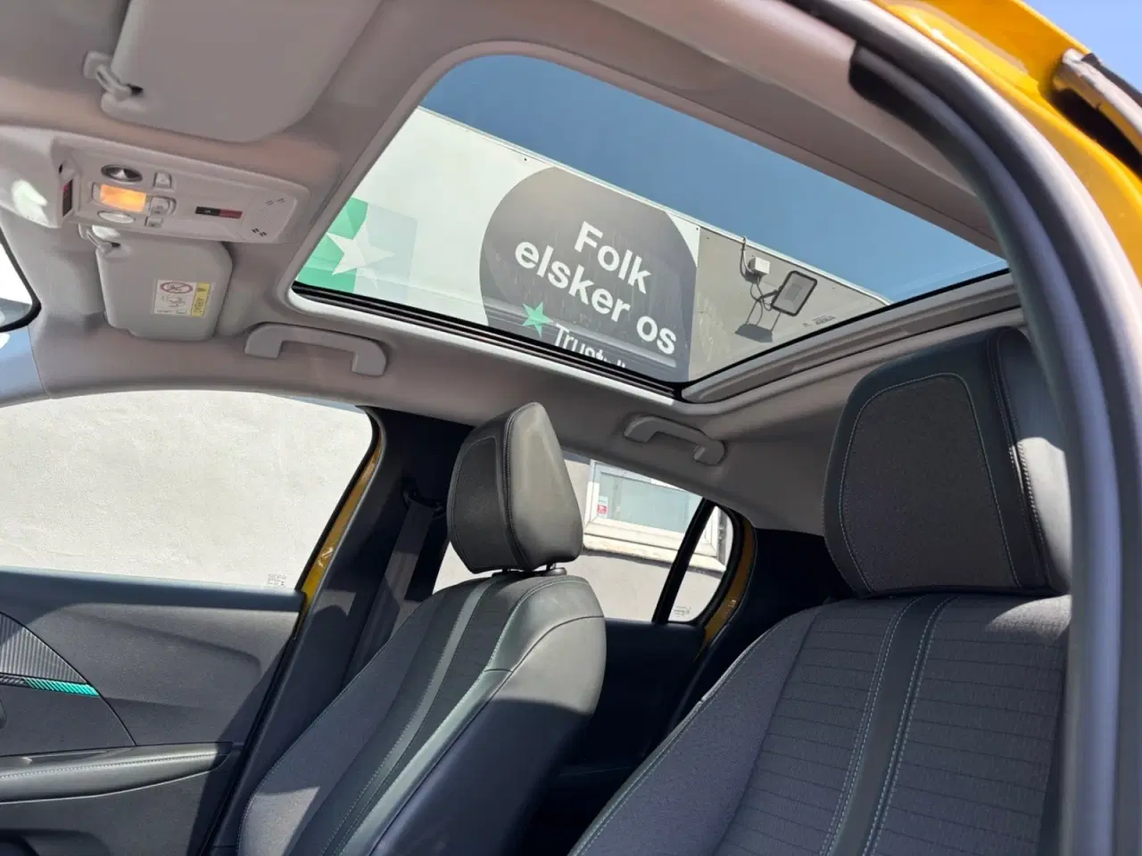 Billede 21 - Peugeot 208 1,5 BlueHDi 100 Allure Sky