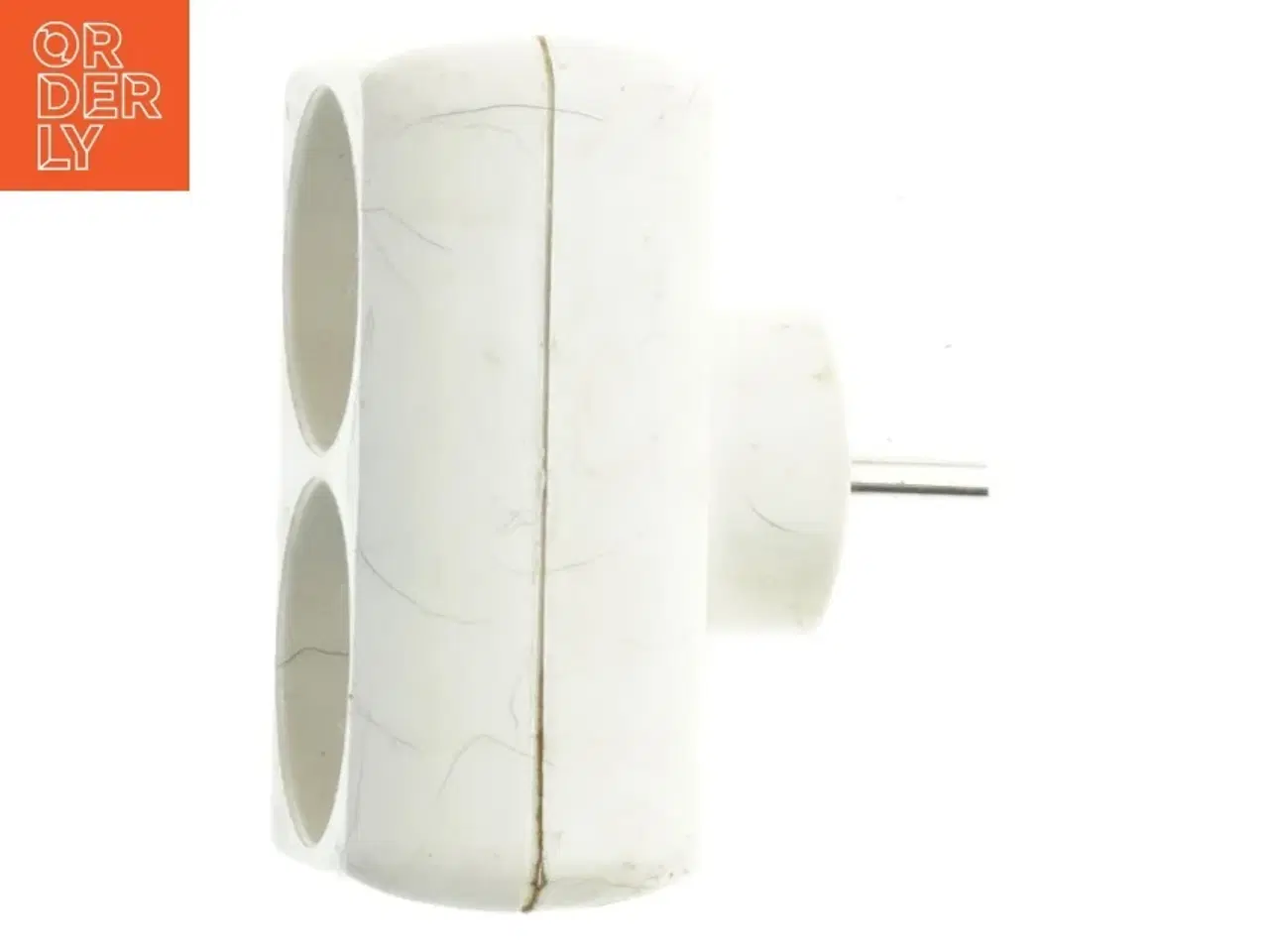 Billede 1 - Stikdåse med to udtag (str. 9 cm)